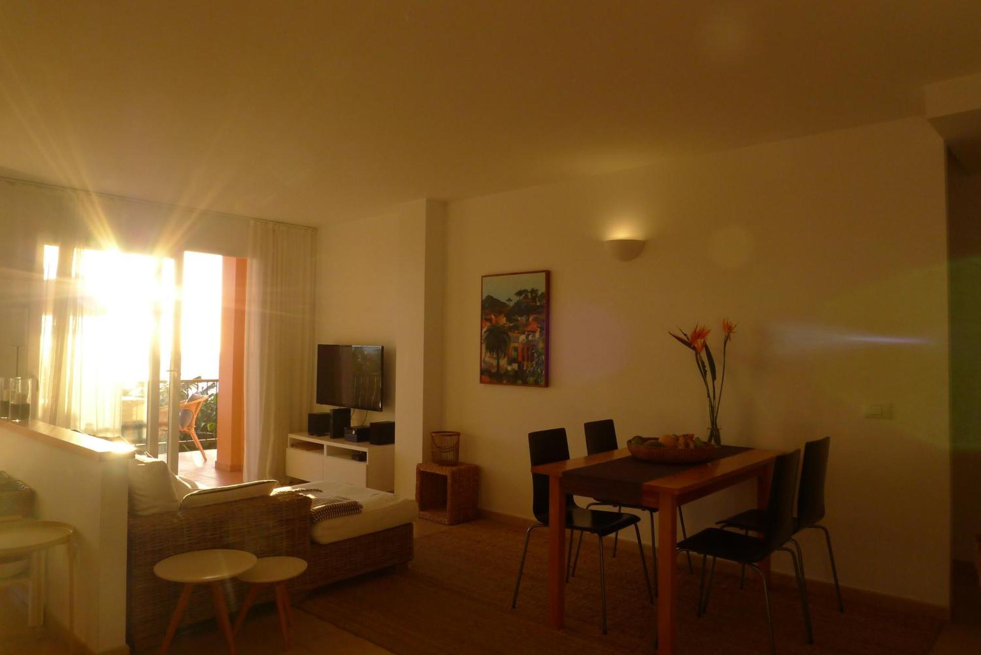 Vivienda Atlantico Apartment Tazacorte Luaran gambar